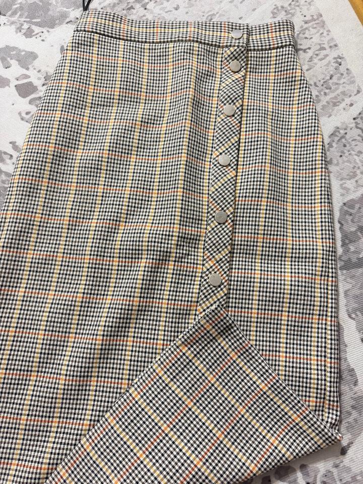Юбка в клетку Zara с пуговицами