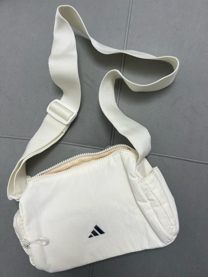 Adidas сумка crossbody новая