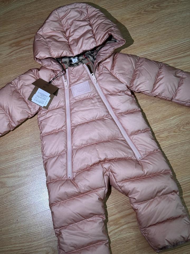 Burberry оригинальный комбинезон 6 мес. (68 см)