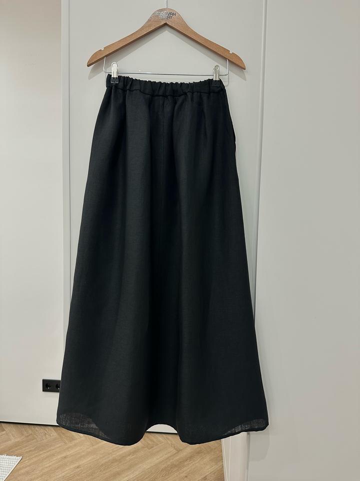Льняная новая юбка Clothe