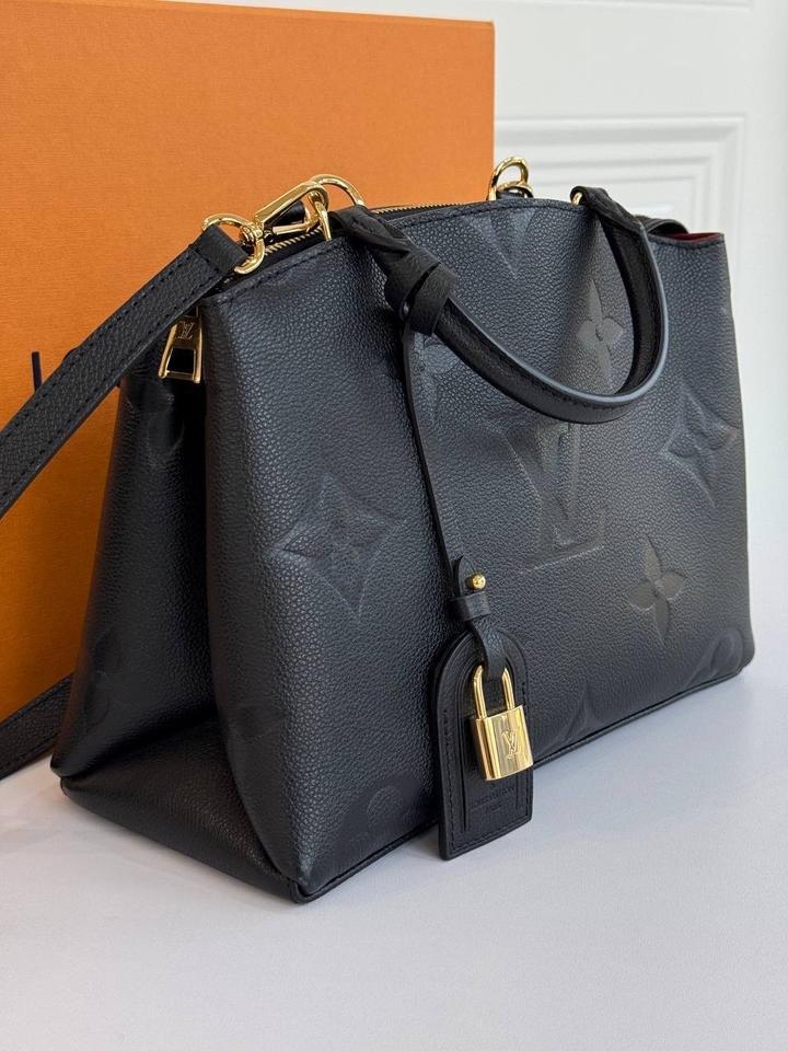 Сумка Louis Vuitton Petite Palais