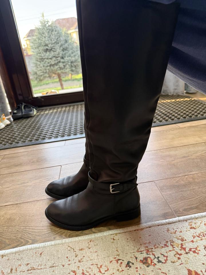 Зимние сапоги от Basconi