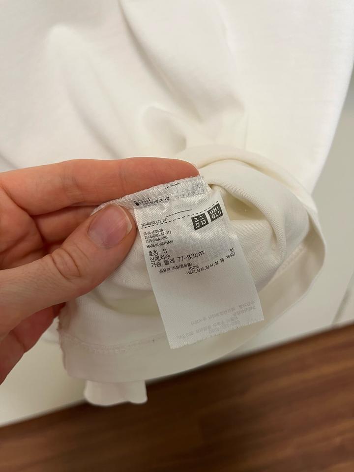 Футболка женская Uniqlo S/XS