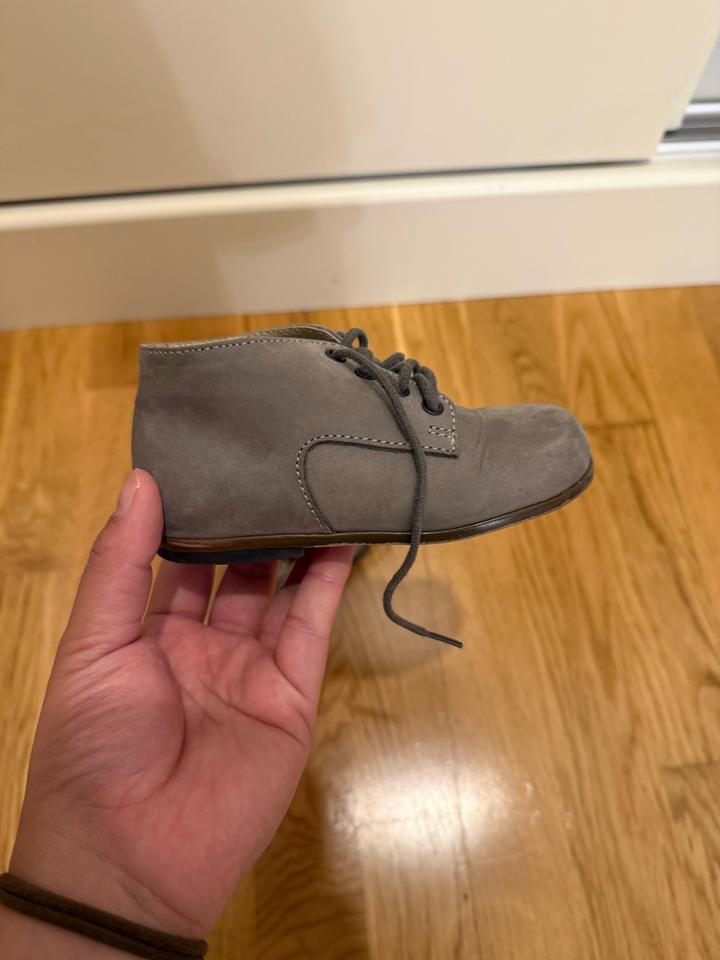 Демисезонная обувь для девочки Bonpoint