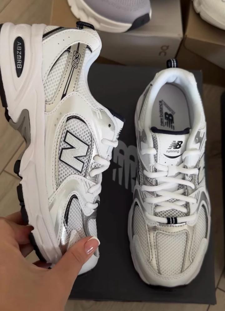 Продам кроссовки NB
