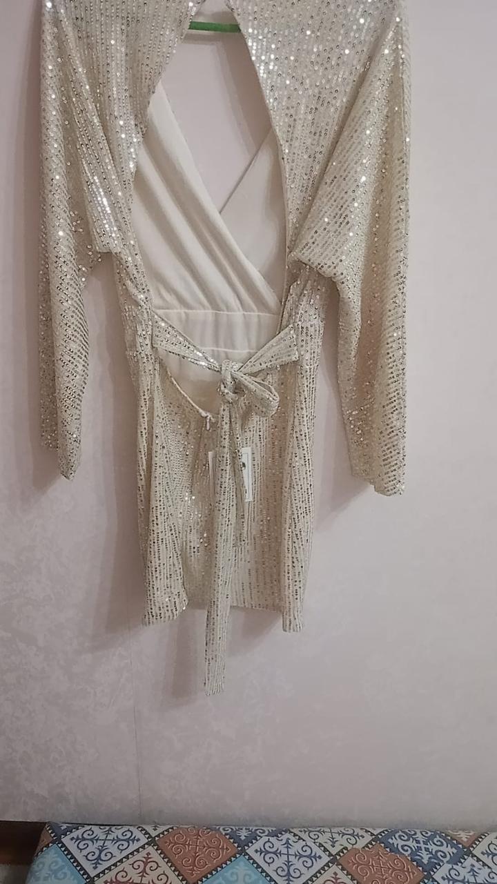 Платье с пайетками