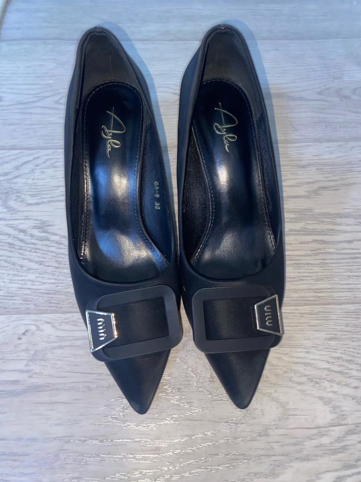 Черные туфли Miu Miu
