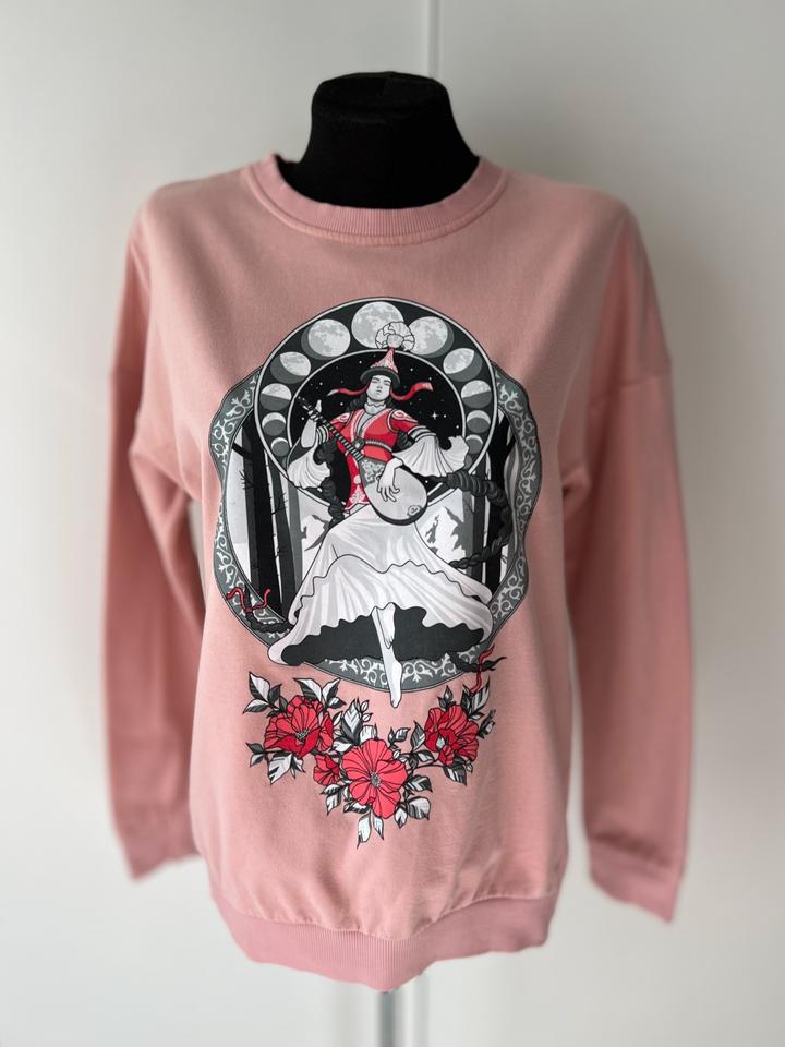 Толстовка в национальном стиле