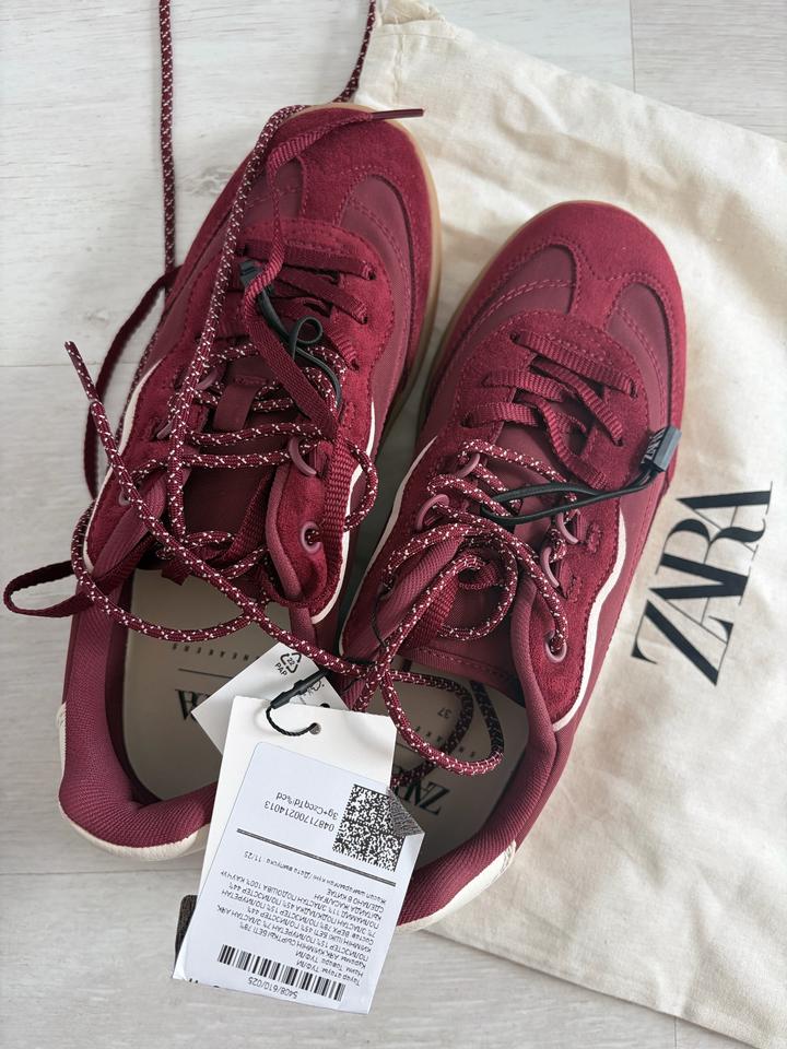 Кроссовки Zara новые