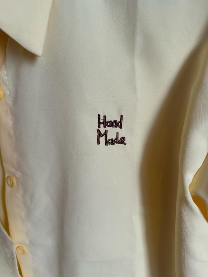 желтая рубашка