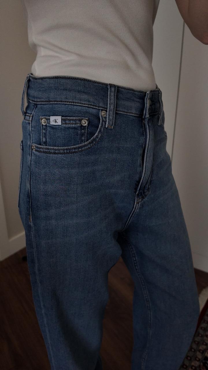 Джинсы Calvin Klein