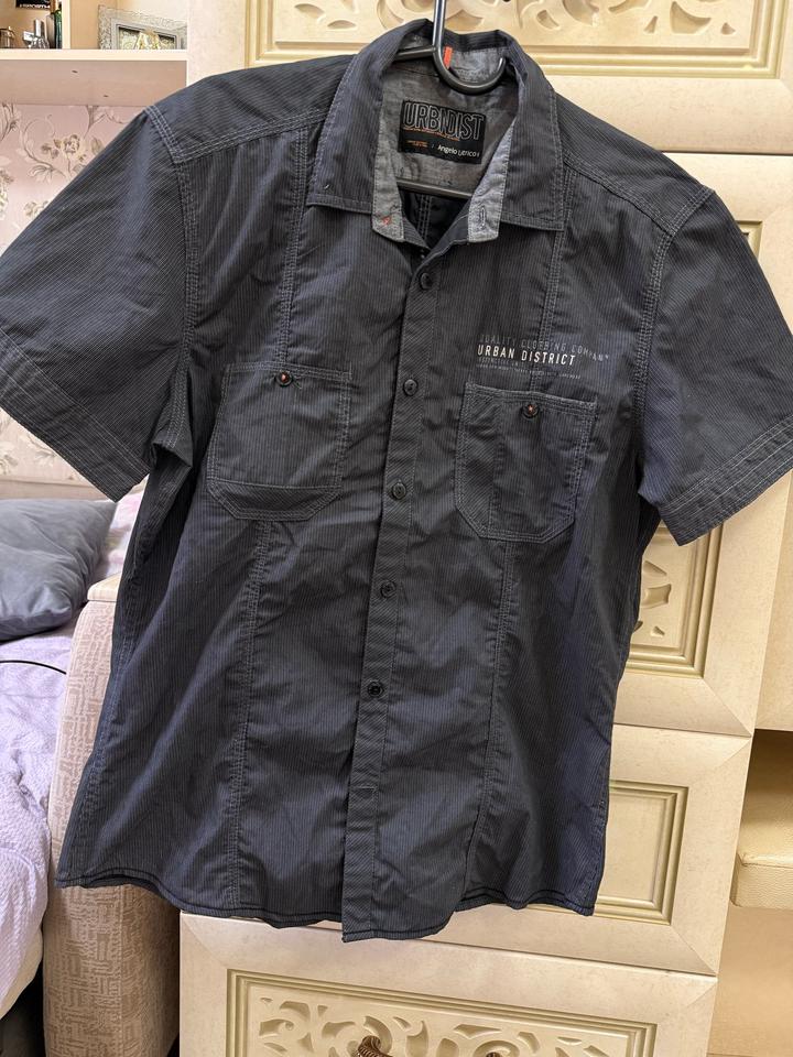 рубашки , кофты M размера