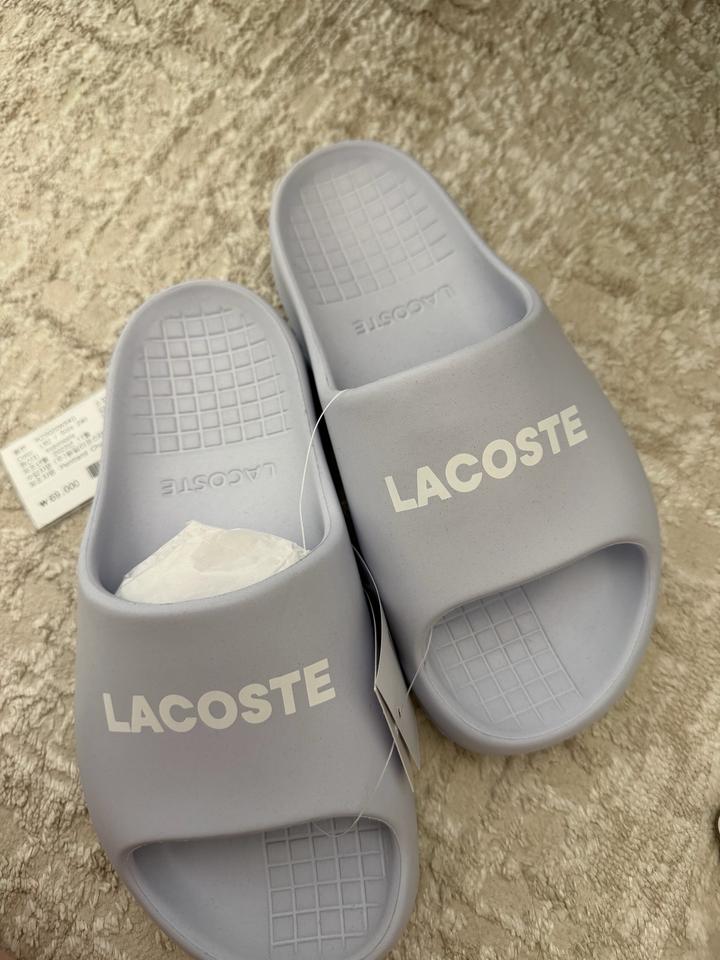 Шлепки Lacoste