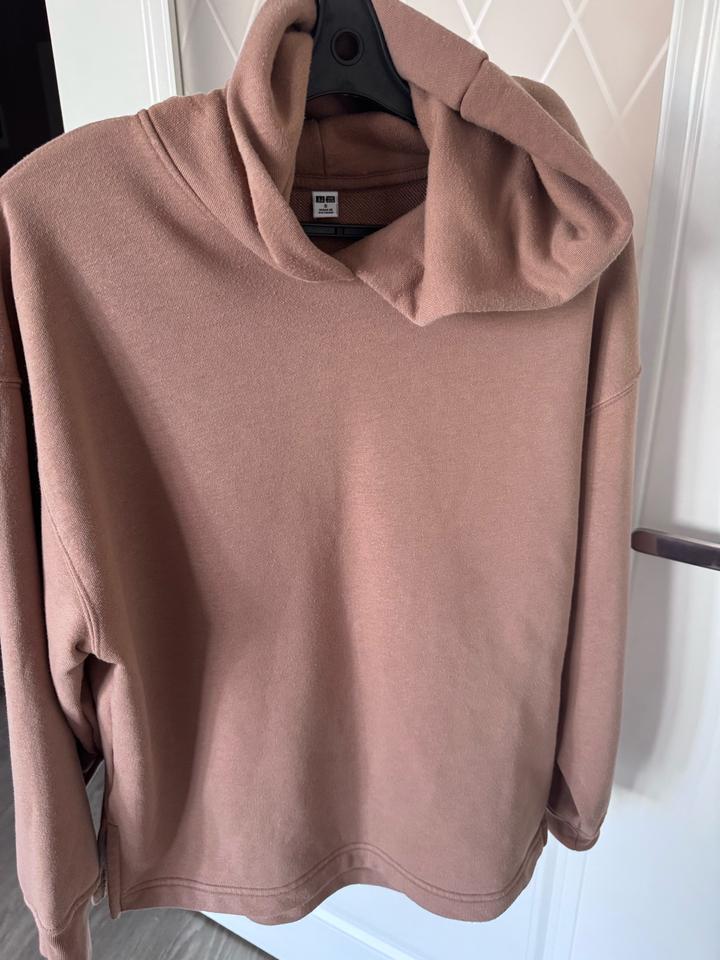 Свитшот Uniqlo (мягкий комфортный)