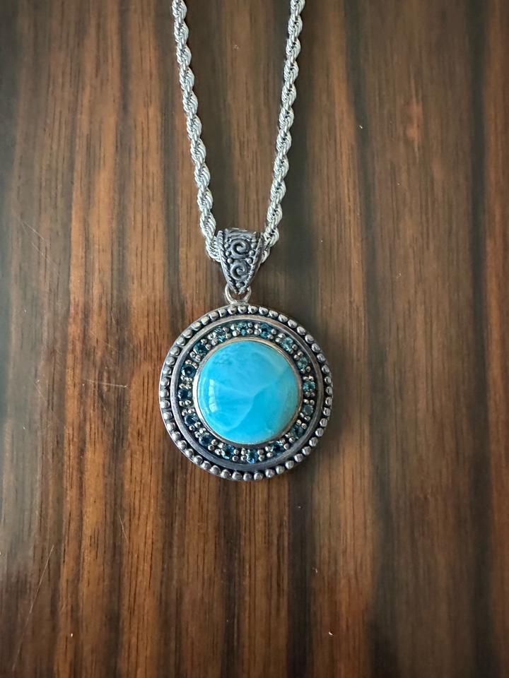 Колье с ларимаром