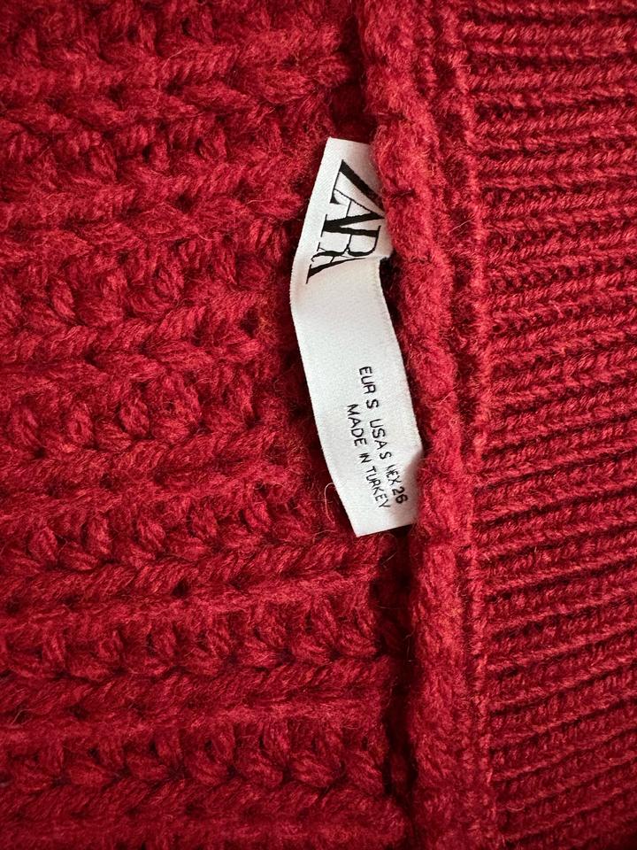 Свитер Zara