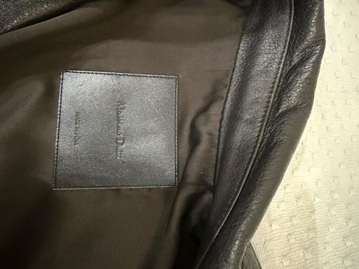 Кожаная куртка Massimo Dutti