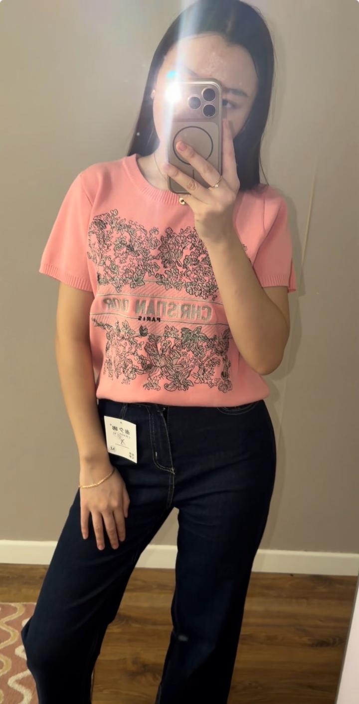 Розовая футболка(кофточка)