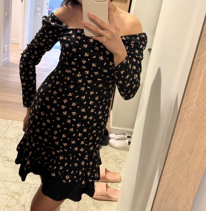 платье короткое с цветочным принтом