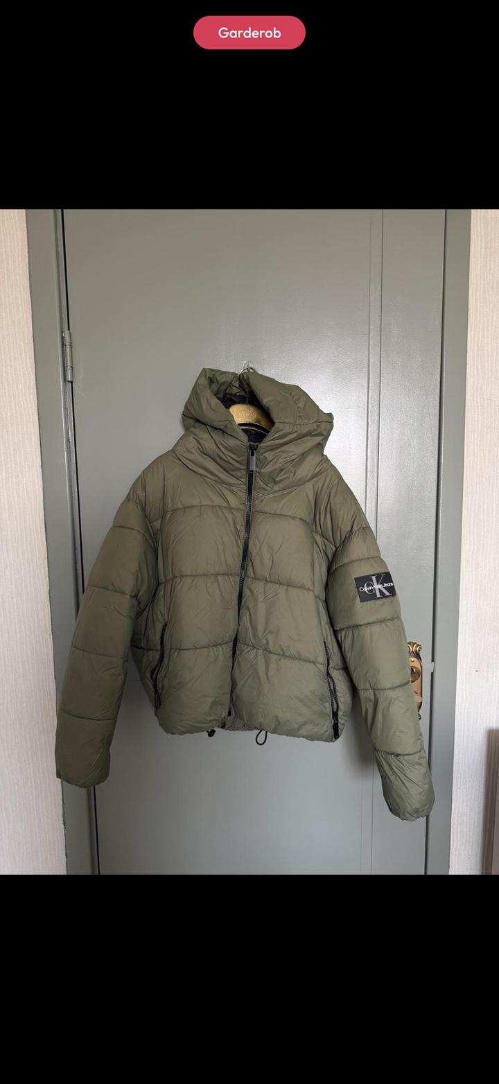 Куртка от Calvin Klein