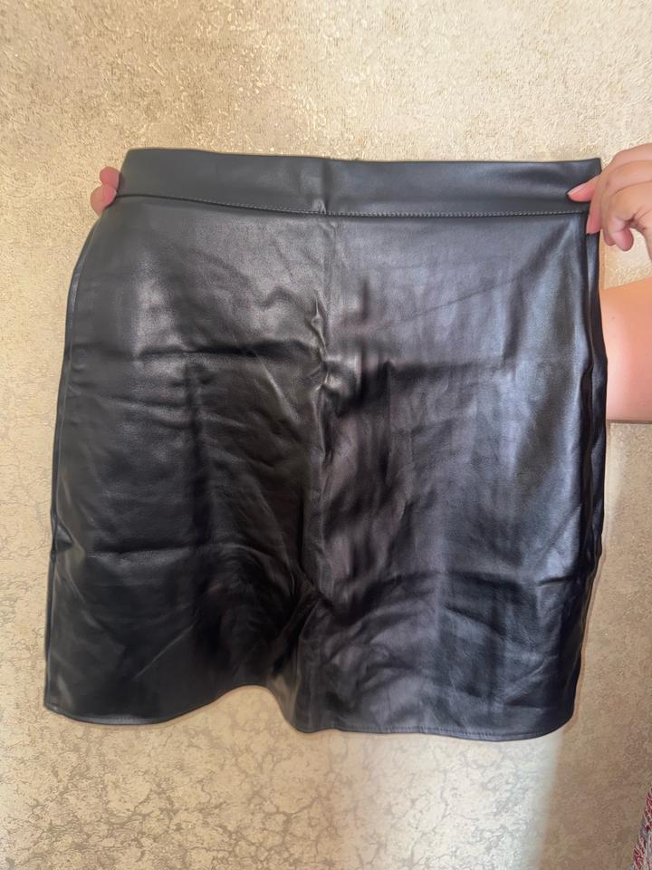 Кожанная юбка маломерка L