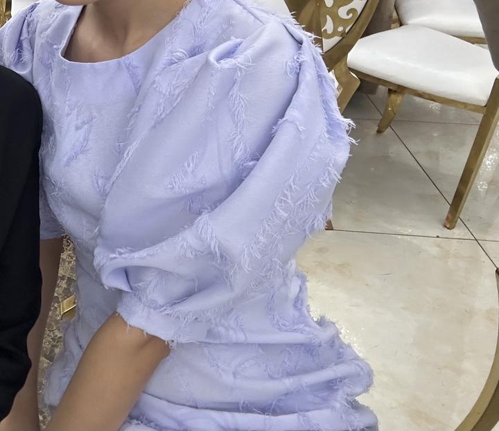 Платье с 3D эффектом местного бренда