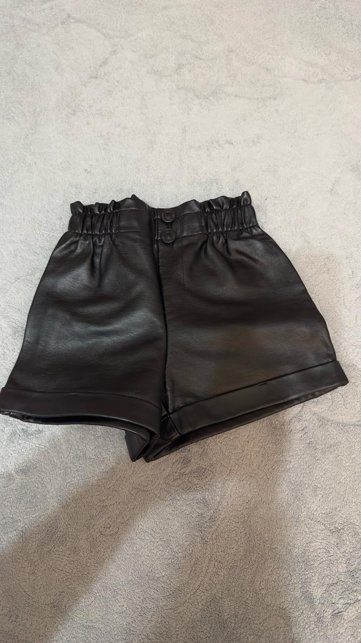 Шорты кожаные