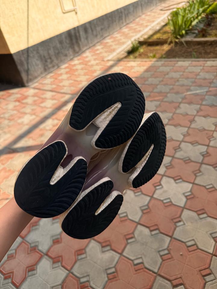 Кроссовки Greyder.