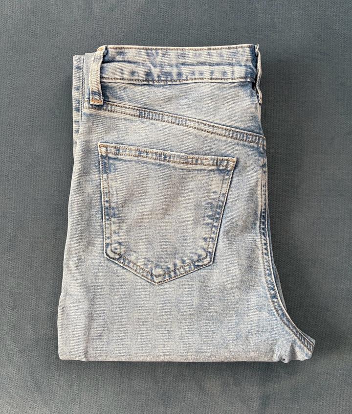 Голубые джинсы Mavi