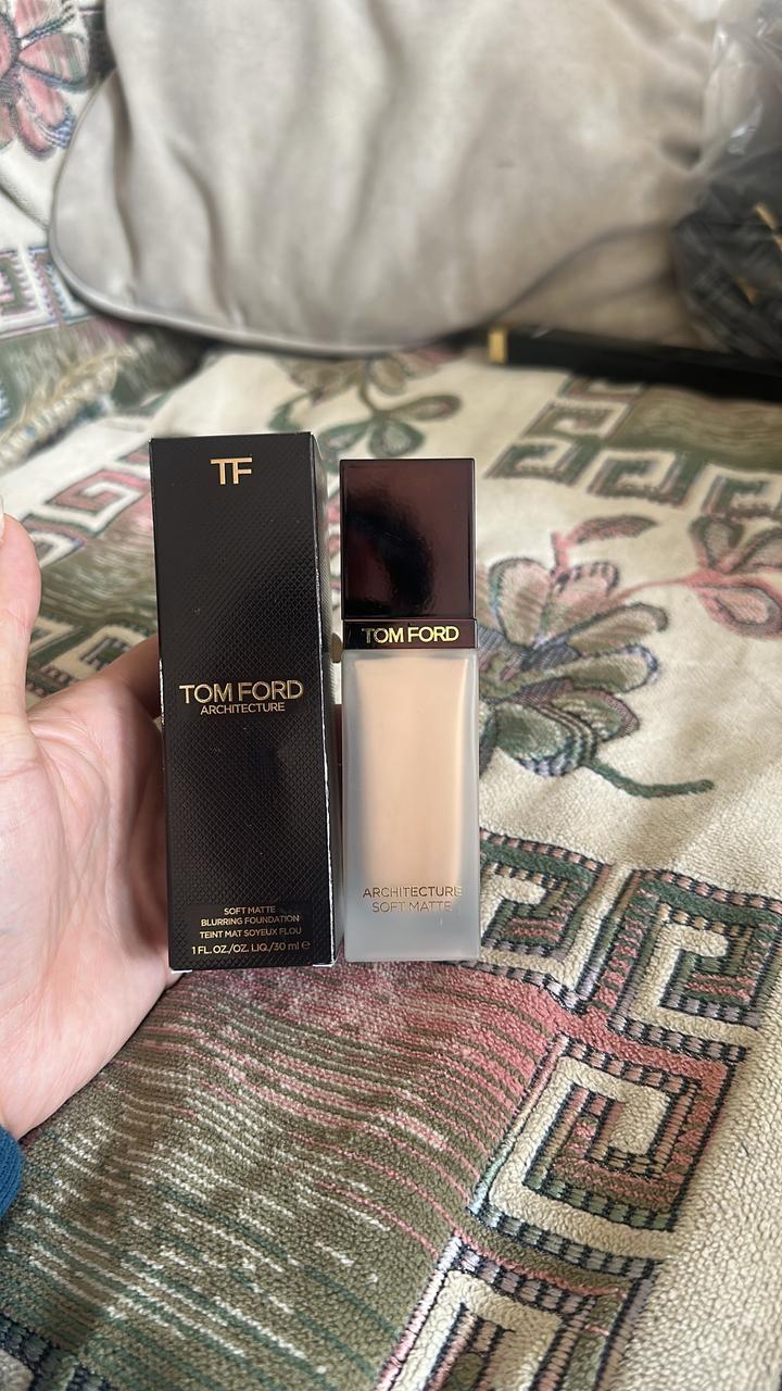 Тональный крем отTom Ford