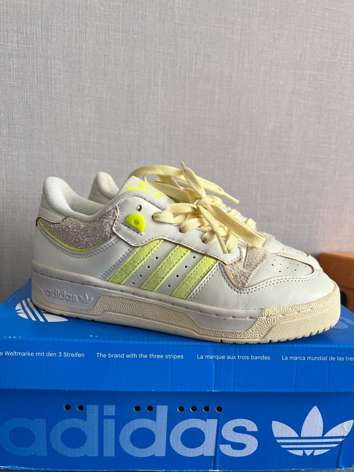 Кроссовки ADIDAS