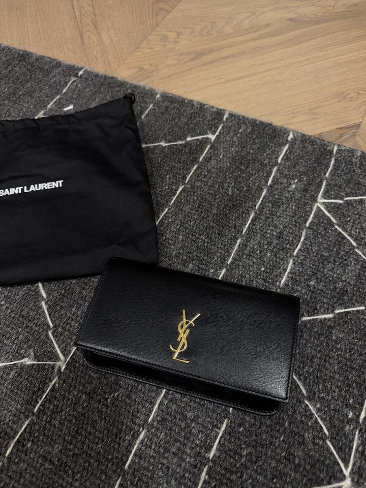Сумка-Клатч Saint Laurent