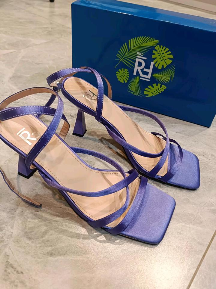 Босоножки Rio Fiore 38 размер