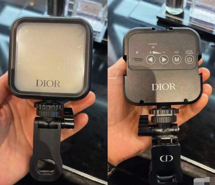 Портативный светодиодный набор Dior