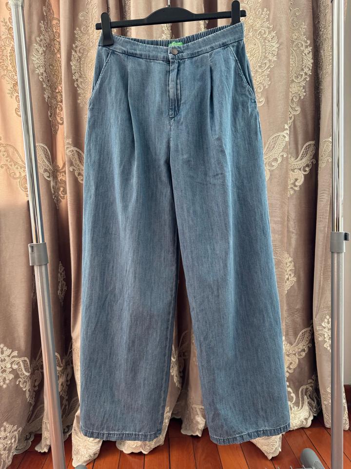 Тонкая ждинса хлопокОт бренда Benetton