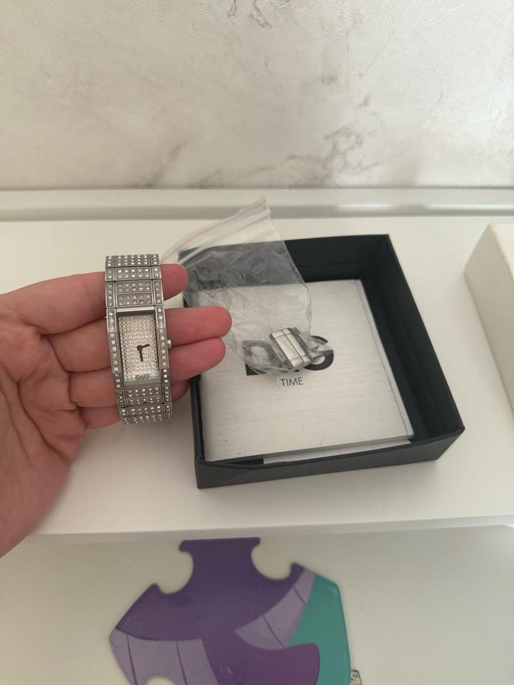 Часы D&G