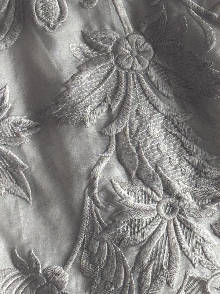 Шелковое платье Karen Millen