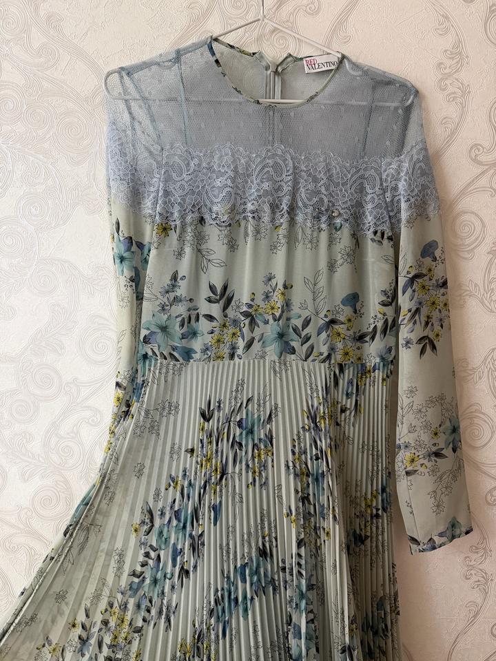 Нежное платье от именитого бренда “Red Valentino”. 100% оригинал.