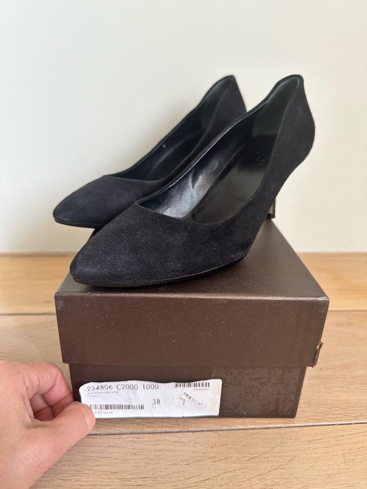 Черные туфли-лодочки Gucci