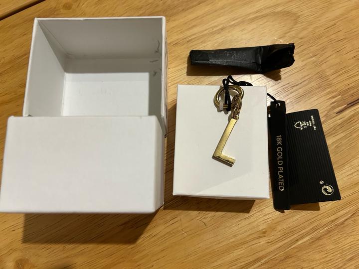 подвески 24k буквы S L R W
