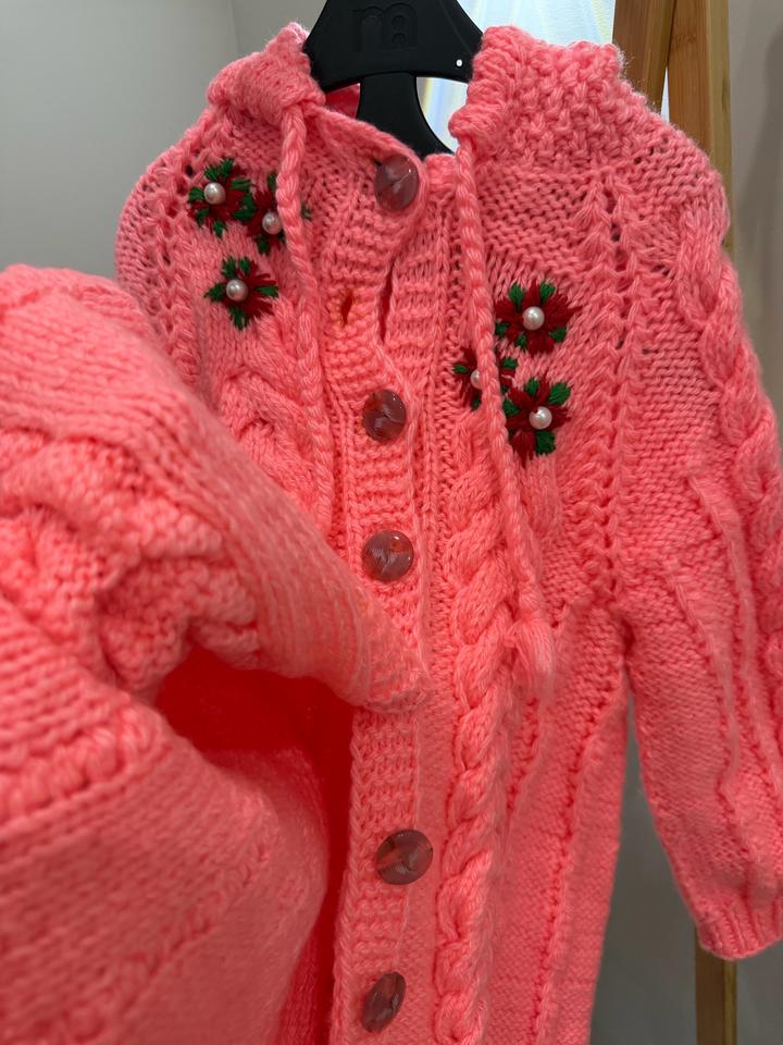 Кардиган вязаный ручной работы