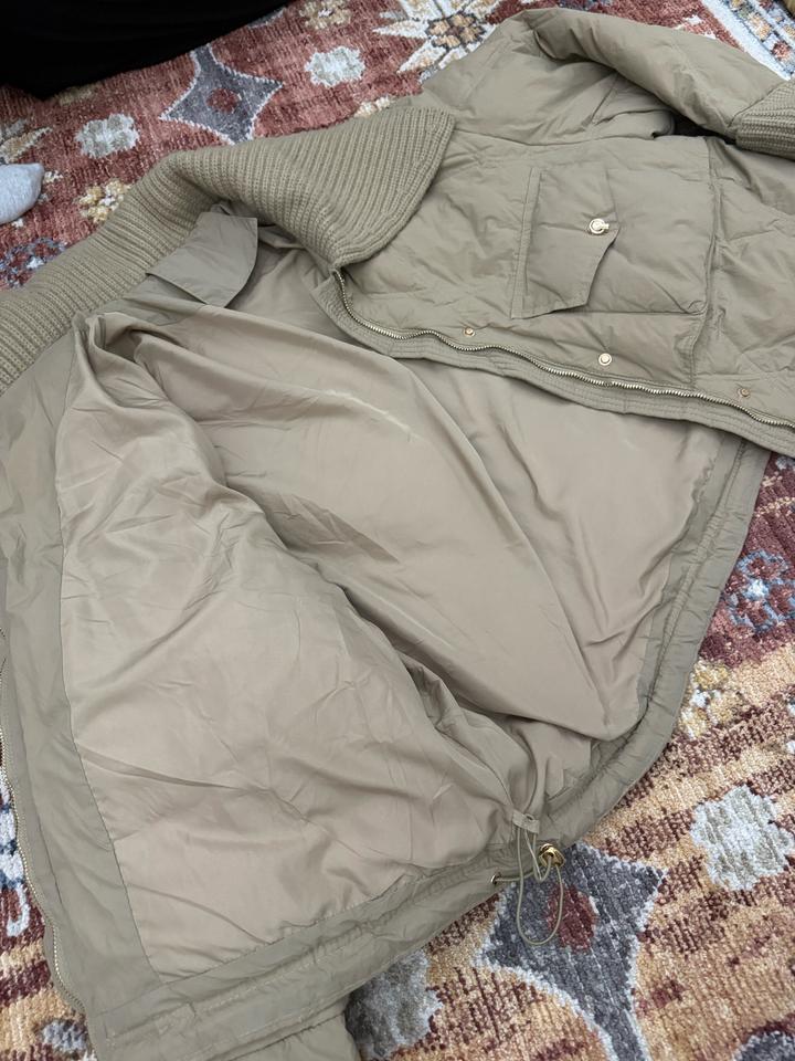 куртка бежовая