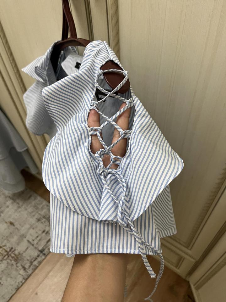 Блузка с юбкой