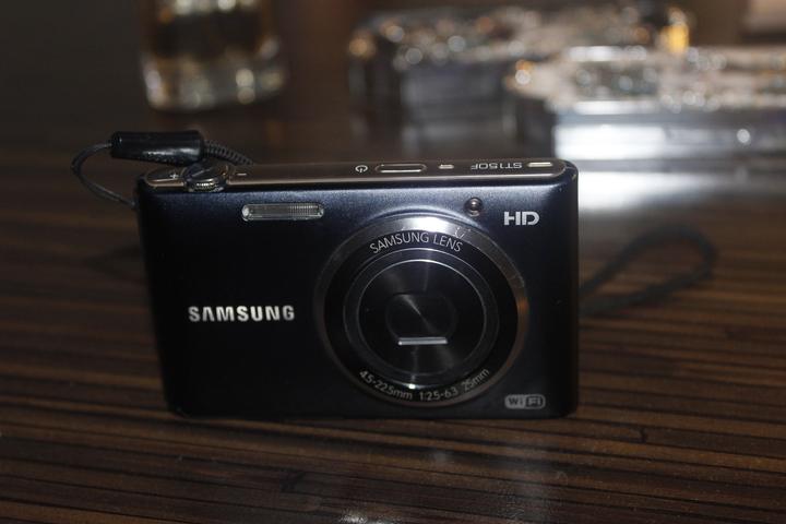 Цифровая мыльница Samsung