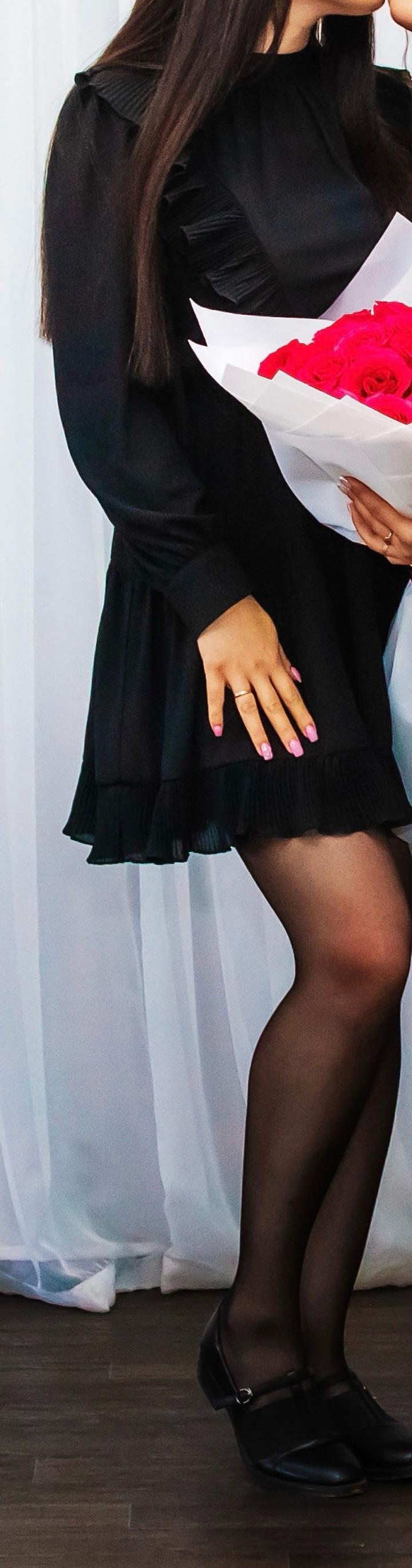 Черное платье