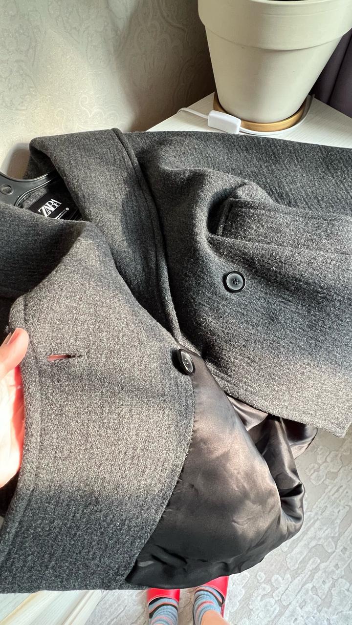 Полупальто Zara