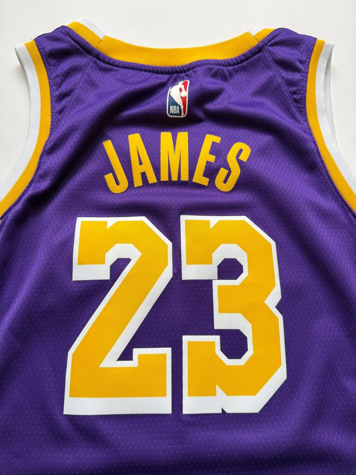 nike lebron23