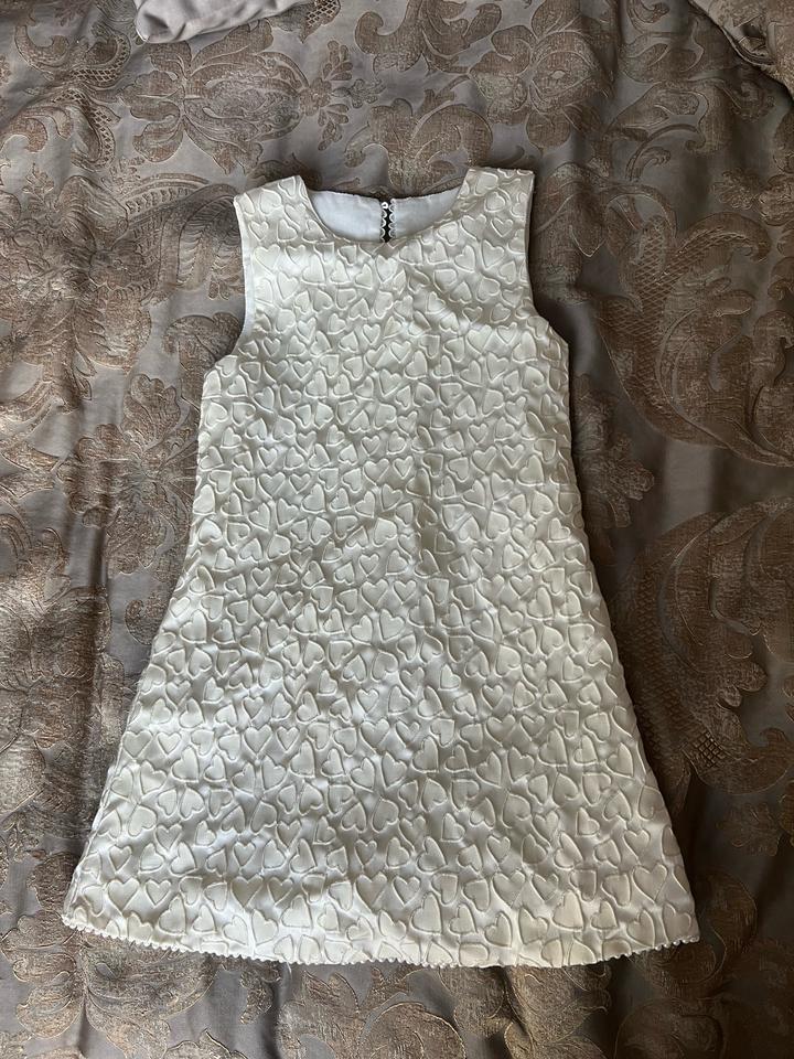 Белое нарядное платье ростовка 116