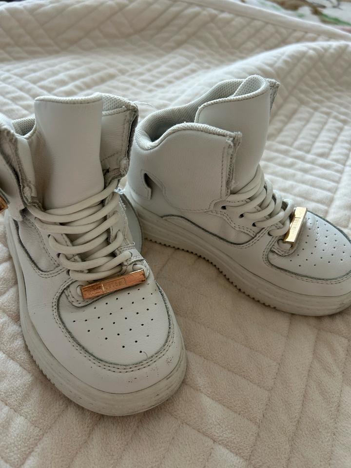 Кеды кожаные 26 размер