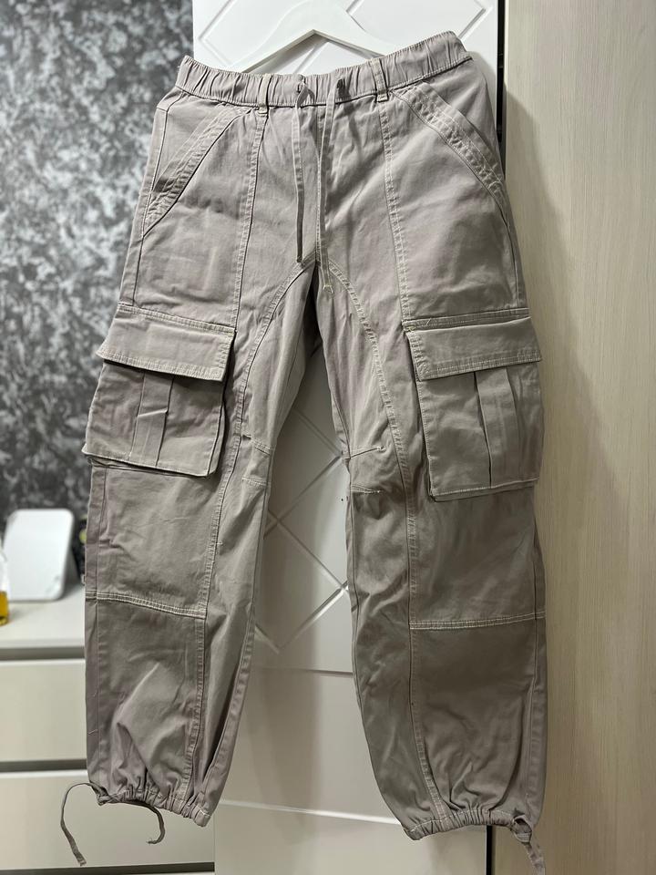 Продам брюки карго Zara